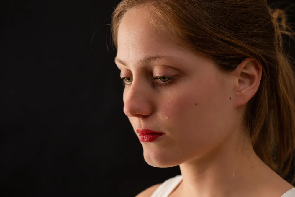 woman receiving treatment for CPTSD